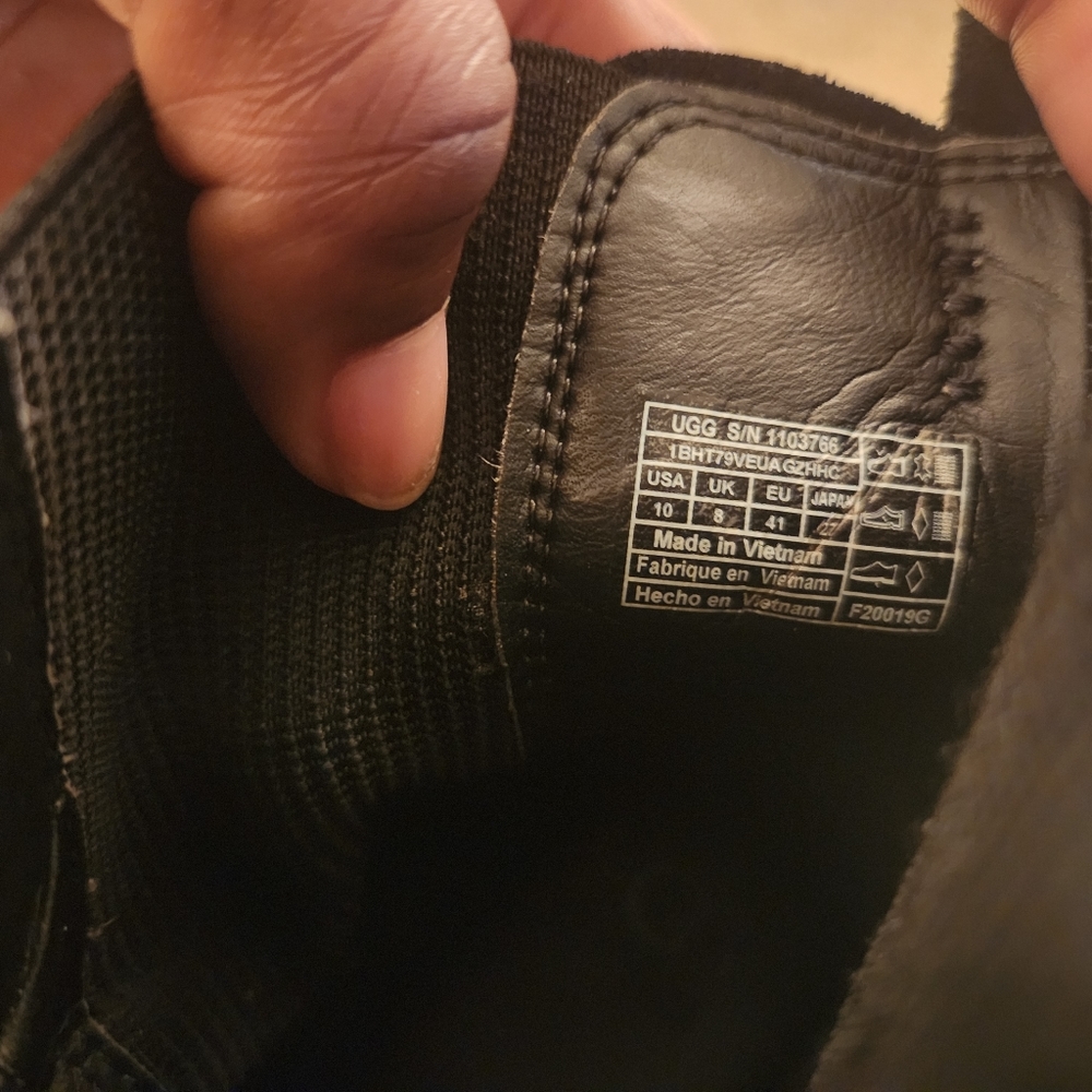 Ugg Ankle Boot - image 4